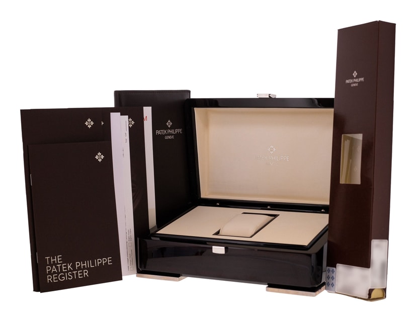 Patek Philippe Calatrava 7119J Image 5